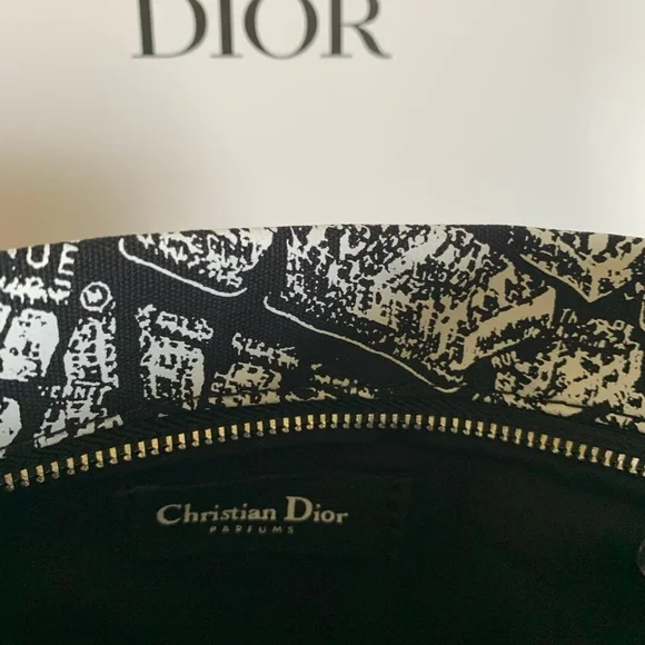 NIB Dior Black & White Plan De Paris Map VIP  Pouch /Makeup Bag - Picture 3 of 5